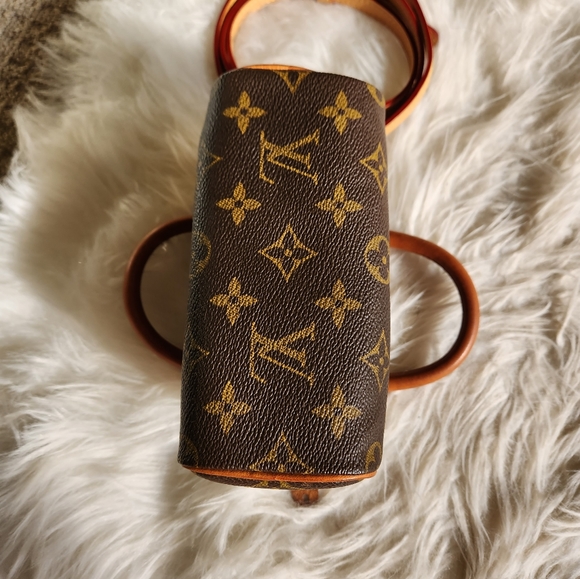 Authentic Louis Vuitton Mini Speedy (with Strap) - Picture 7 of 16